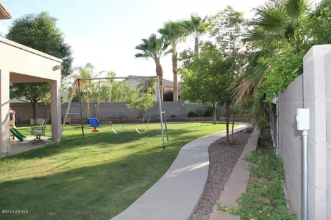 1354 E Tulsa St, Gilbert, AZ 85295 photo 5