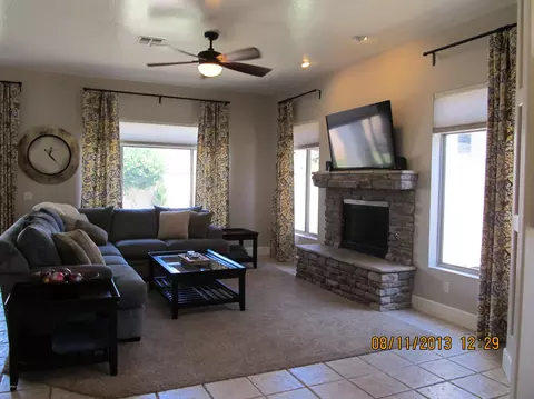 3920 E Carter Dr, Phoenix, AZ 85042 photo 2