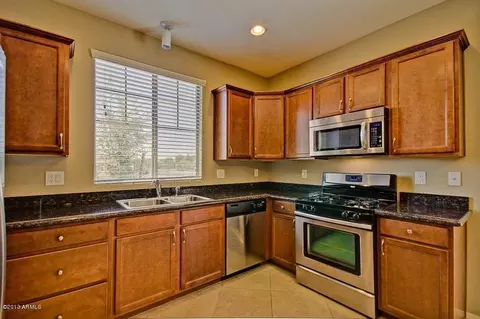 2728 E Megan St, Gilbert, AZ 85295 photo 4