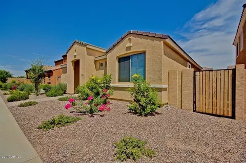 2728 E Megan St, Gilbert, AZ 85295 photo 2