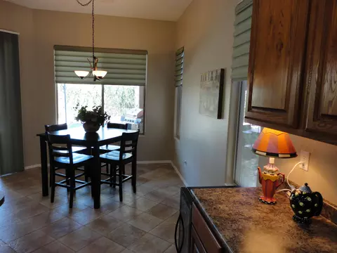 4058 E Carob Dr, Gilbert, AZ 85298 photo 5