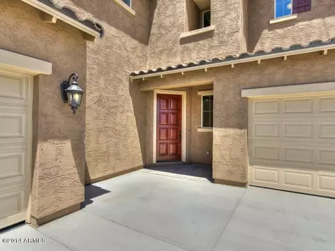 3906 E Alfalfa Dr, Gilbert, AZ 85298 photo 4
