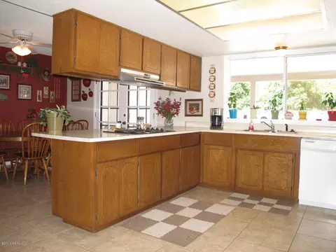 1750 E Hale St, Mesa, AZ 85203 photo 5