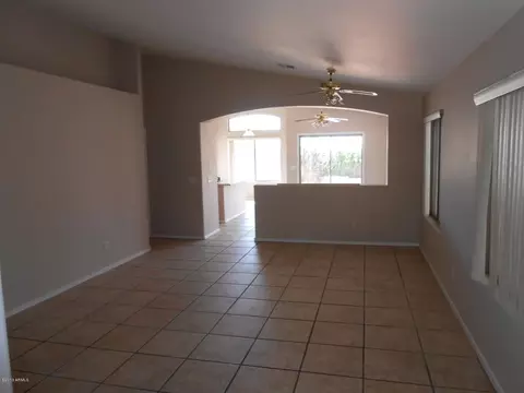 913 E Mohave Ln, Apache Junction, AZ 85119 photo 2