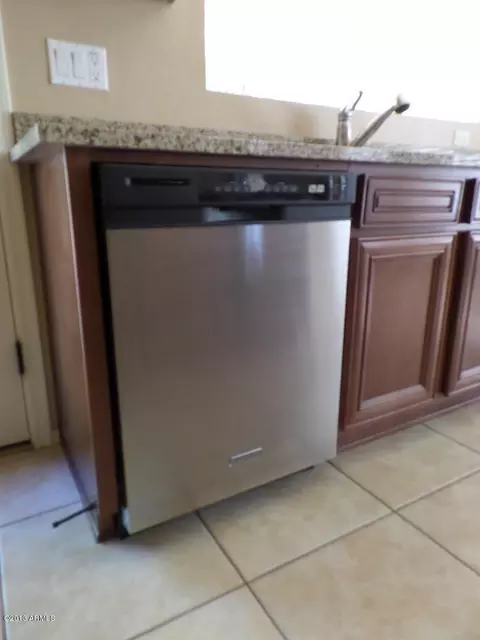 6928 E Scarlet Cir, Mesa, AZ 85207 photo 34