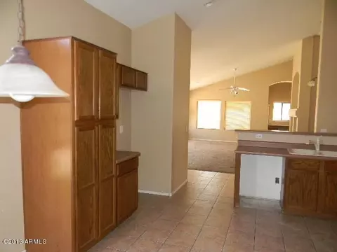 3951 E Ironhorse Rd, Gilbert, AZ 85297 photo 6