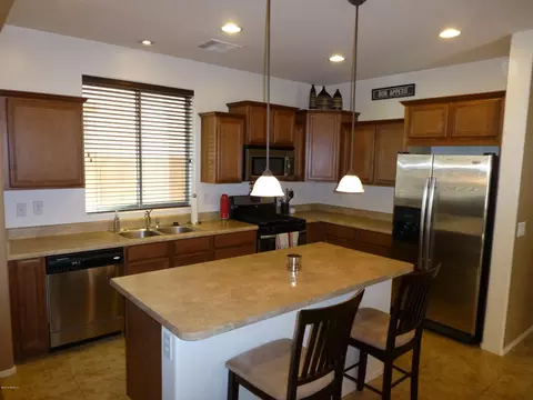 2097 S Colt Dr, Gilbert, AZ 85295 photo 9