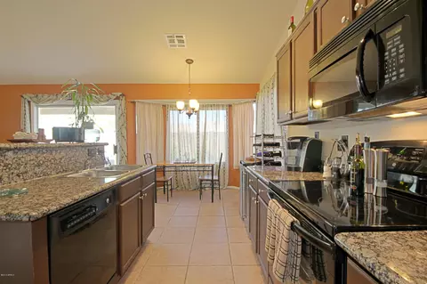 912 E Harwell Rd, Phoenix, AZ 85042 photo 8