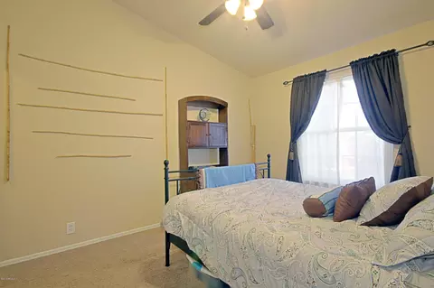 912 E Harwell Rd, Phoenix, AZ 85042 photo 13