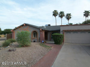 4601 E Ludlow Dr, Phoenix, AZ 85032 photo 1
