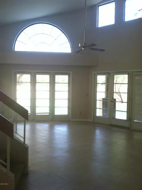 3521 E South Fork Dr, Phoenix, AZ 85044 photo 3
