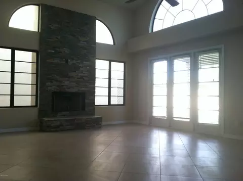 3521 E South Fork Dr, Phoenix, AZ 85044 photo 4