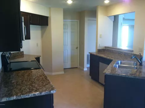 3521 E South Fork Dr, Phoenix, AZ 85044 photo 10