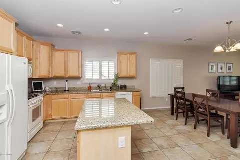 4137 E County Down Dr, Chandler, AZ 85249 photo 7