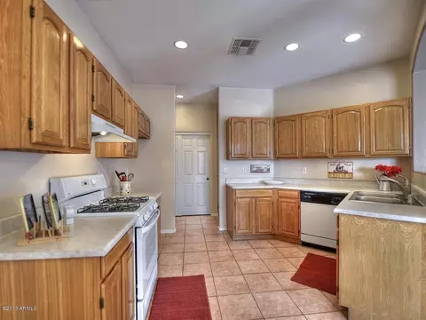 1407 E Malapai Dr, Phoenix, AZ 85020 photo 8