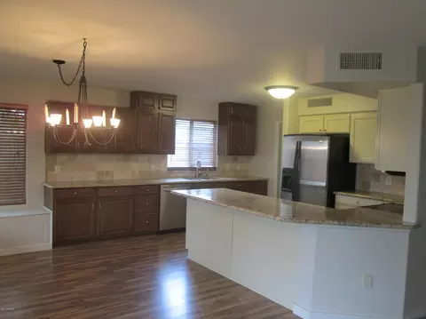 2724 E Del Rio St, Gilbert, AZ 85295 photo 10