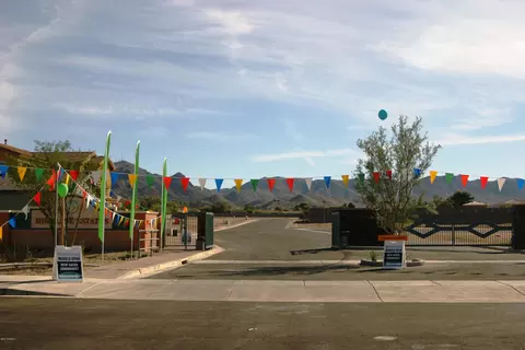 8205 S 4th Ave, Phoenix, AZ 85041 photo 9