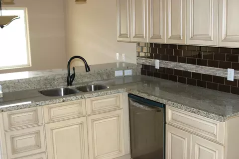 8205 S 4th Ave, Phoenix, AZ 85041 photo 4