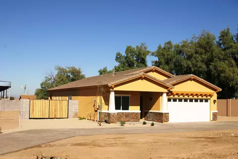 8205 S 4th Ave, Phoenix, AZ 85041 photo 1