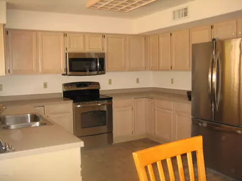 934 E Mountain Sky Ave, Phoenix, AZ 85048 photo 9