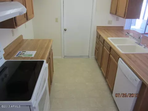 11615 S Bannock St, Phoenix, AZ 85044 photo 5