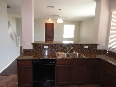 2188 S Heron Ln, Gilbert, AZ 85295 photo 5