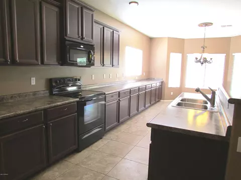 2884 E Baars Ct, Gilbert, AZ 85297 photo 3