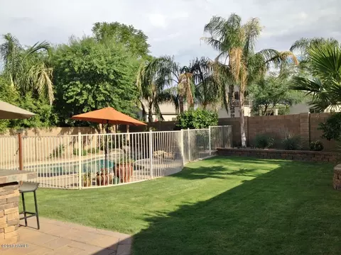 3325 E San Remo Ave, Gilbert, AZ 85234 photo 4