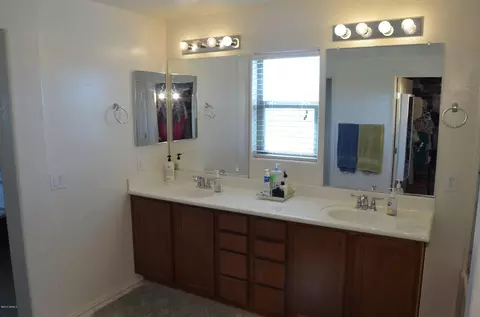 1748 S Martingale Rd, Gilbert, AZ 85295 photo 15