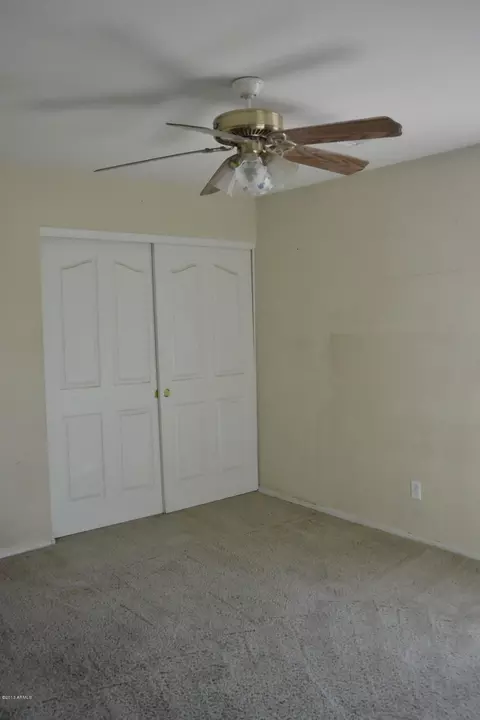 121 E Milada Dr, Phoenix, AZ 85042 photo 24