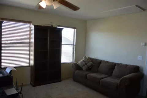 121 E Milada Dr, Phoenix, AZ 85042 photo 12