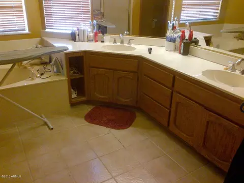 3521 E Suncrest Ct, Phoenix, AZ 85044 photo 13