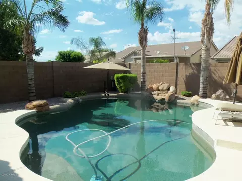 8522 E Navarro Cir, Mesa, AZ 85209 photo 5