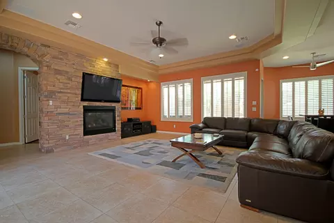 3665 E Adobe Dr, Phoenix, AZ 85050 photo 12