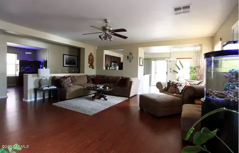 1001 E Beth Dr, Phoenix, AZ 85042 photo 5