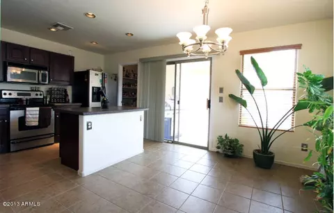 1001 E Beth Dr, Phoenix, AZ 85042 photo 4