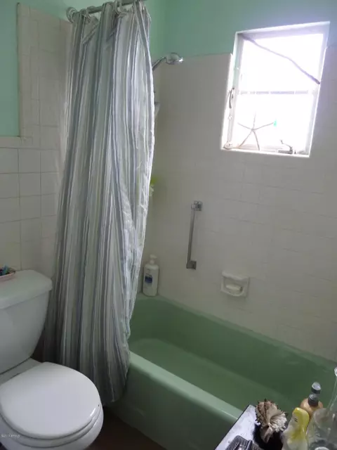922 E Amelia Ave, Phoenix, AZ 85014 photo 13