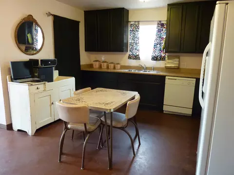 922 E Amelia Ave, Phoenix, AZ 85014 photo 14