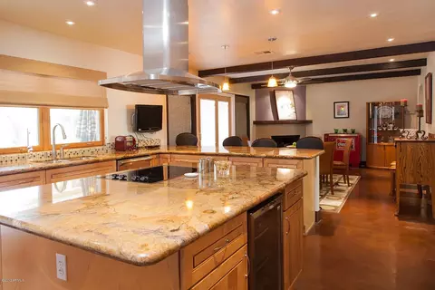8024 N 1st St, Phoenix, AZ 85020 photo 4