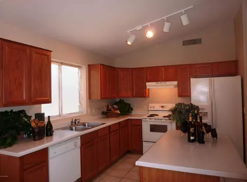 910 E Montoya Ln, Phoenix, AZ 85024 photo 4