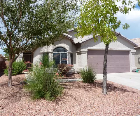 910 E Montoya Ln, Phoenix, AZ 85024 photo 2