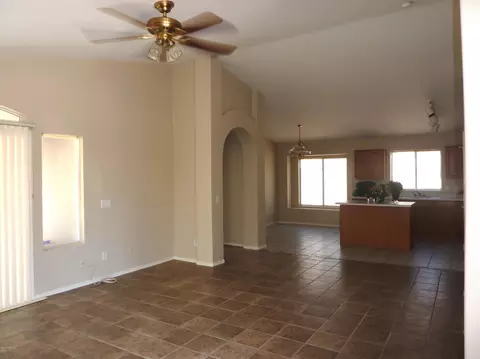 910 E Montoya Ln, Phoenix, AZ 85024 photo 10