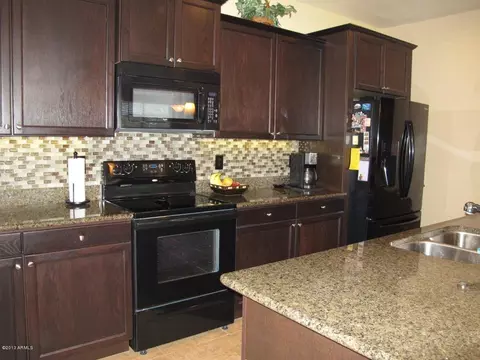 3493 E Betsy Ln, Gilbert, AZ 85296 photo 9