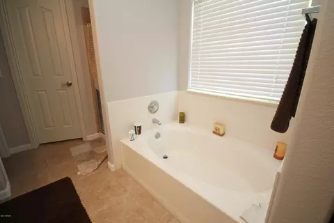 2304 E Kelton Ln, Phoenix, AZ 85022 photo 11