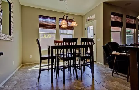 3451 E Amber Ln, Gilbert, AZ 85296 photo 17