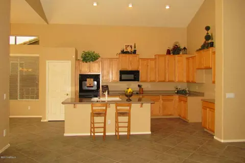 3554 E Derringer Way, Gilbert, AZ 85297 photo 8