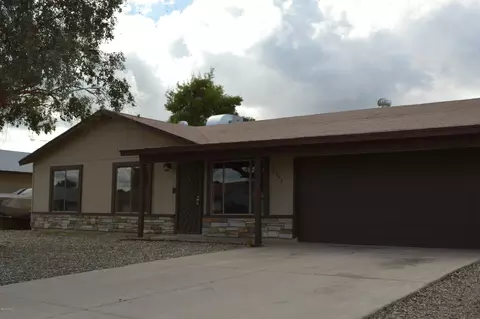 3747 E Dahlia Dr, Phoenix, AZ 85032 photo 1