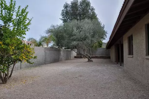 824 E Beck Ln, Phoenix, AZ 85022 photo 37