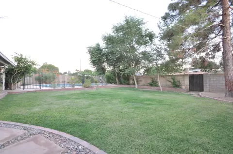 4021 Earll Dr, Phoenix, AZ 85018 photo 26