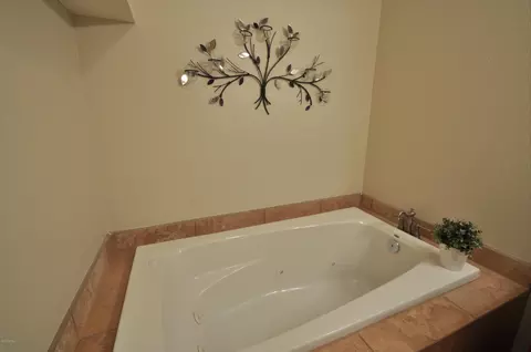 4021 Earll Dr, Phoenix, AZ 85018 photo 21